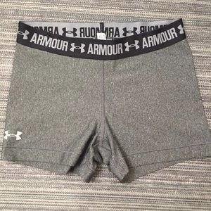 Under Armour Shorts NWOT